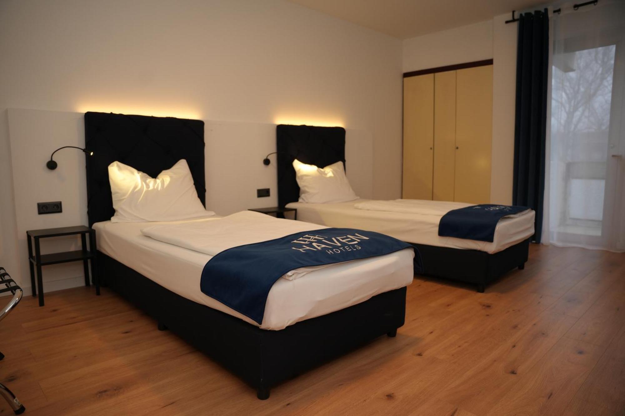 Haven Hotels - Hotel Am Stadion Leverkusen Exteriör bild
